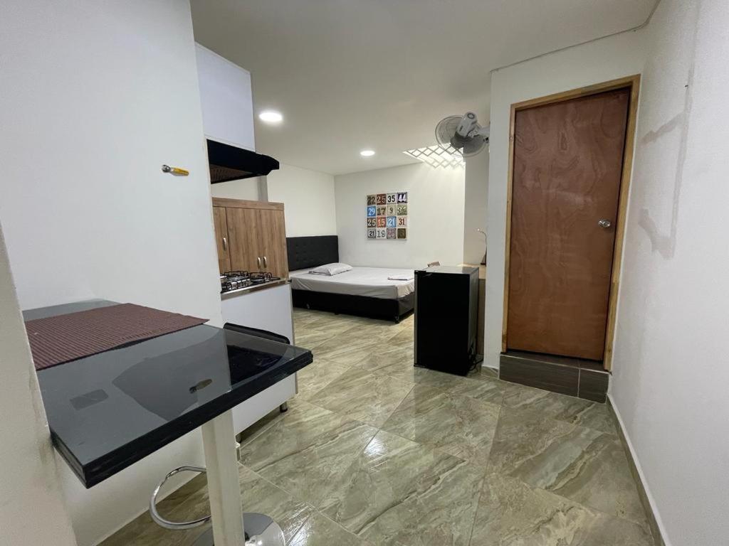 Apartamento Al Lado De Unidad Deportiva De Belen Y A 10 Minutos De Plaza Mayor *
