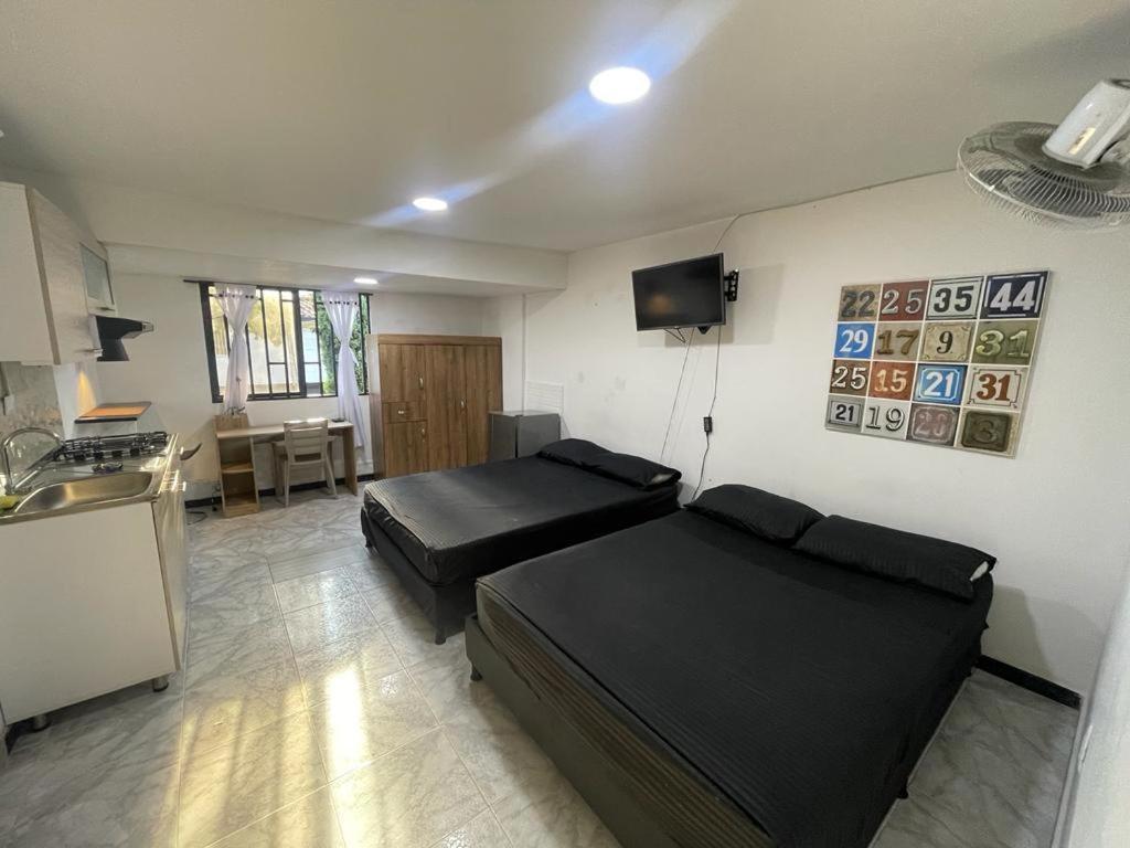 Apartamento Apartamento De 2 Camas Al Lado De La Unidad Deportiva De Belen Y A 10 Minutos De Plaza Mayor - 4 *