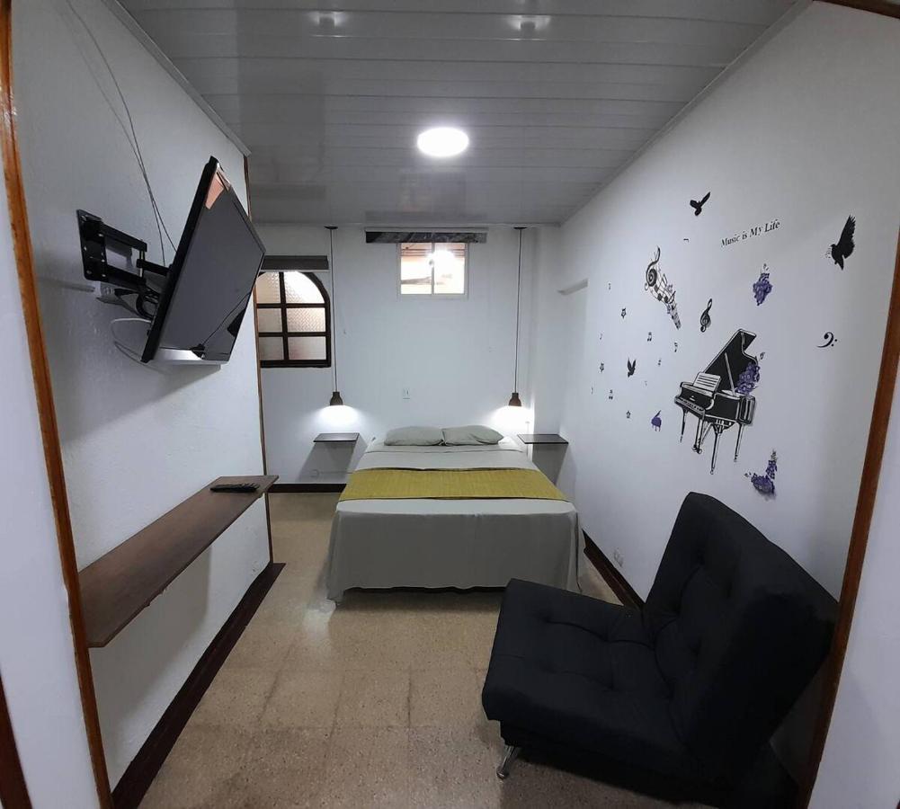 Guest house Gran Apartaestudio En Boston - *