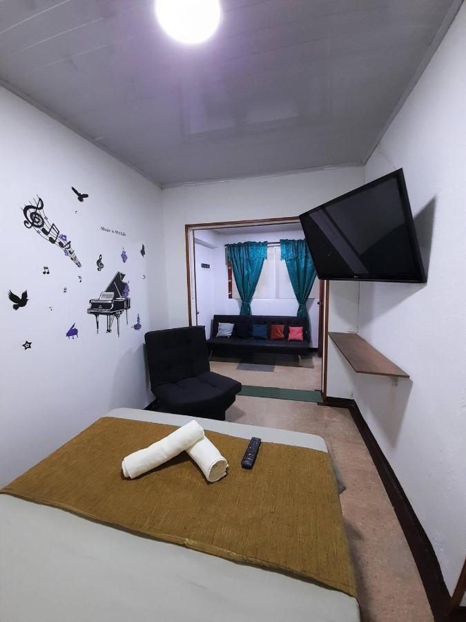 Gran Apartaestudio En Boston - Guest house Medellin