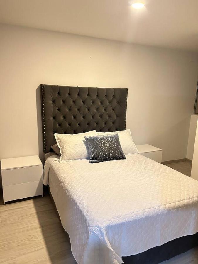 Apartamento Av El Poblado Apartamento