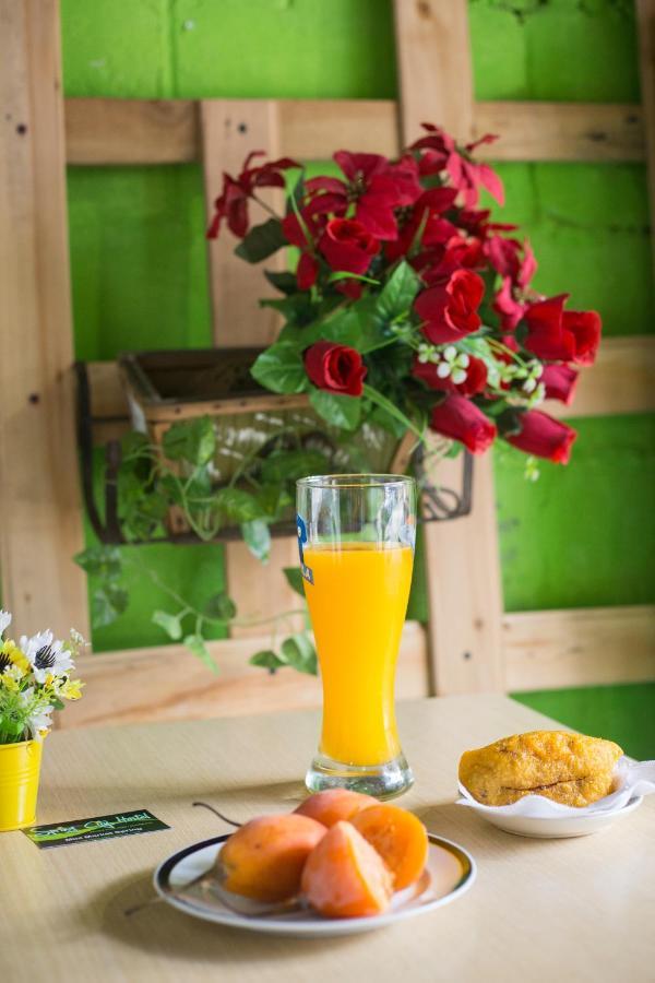 Spring Hostal