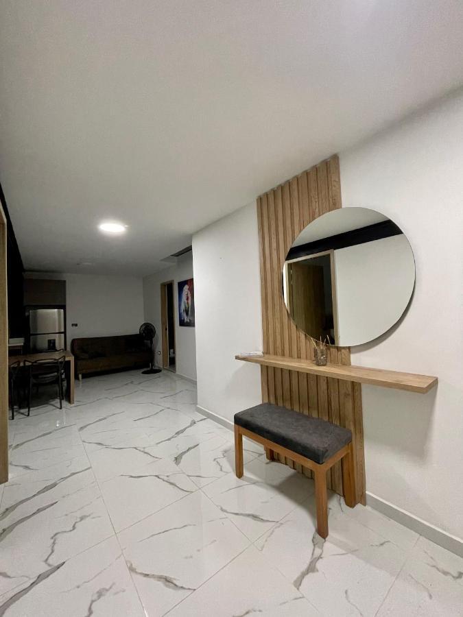 Apartamento Lujoso Apto En Laureles Capacidad Max 8 Personas Medellín
