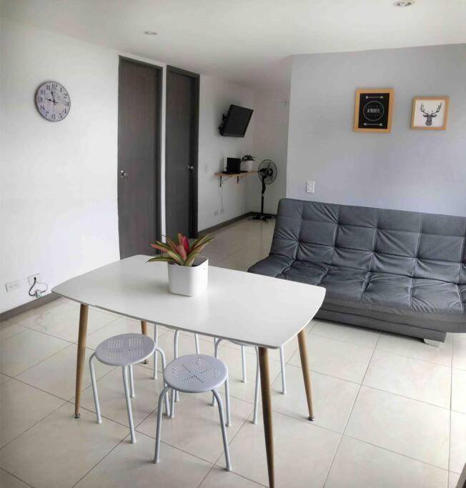 Hermoso Loft Cerca Al Poblado Apartamento Medellín