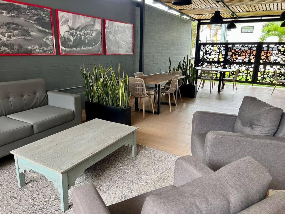 Hermoso Loft Cerca Al Poblado Apartamento Medellín