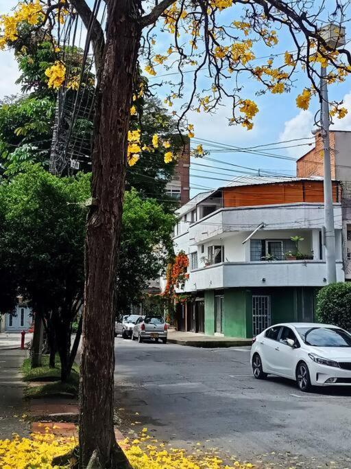 Apartamento Independiente Con Terraza En Belen Cerca A Laureles Medellín