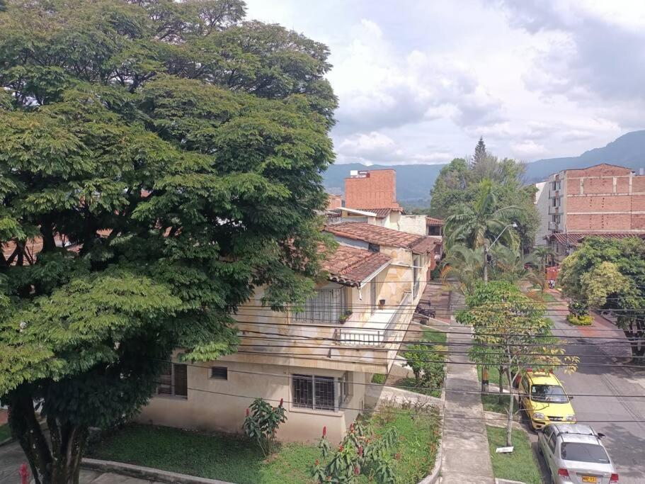 Independiente Con Terraza En Belen Cerca A Laureles Apartamento Medellín