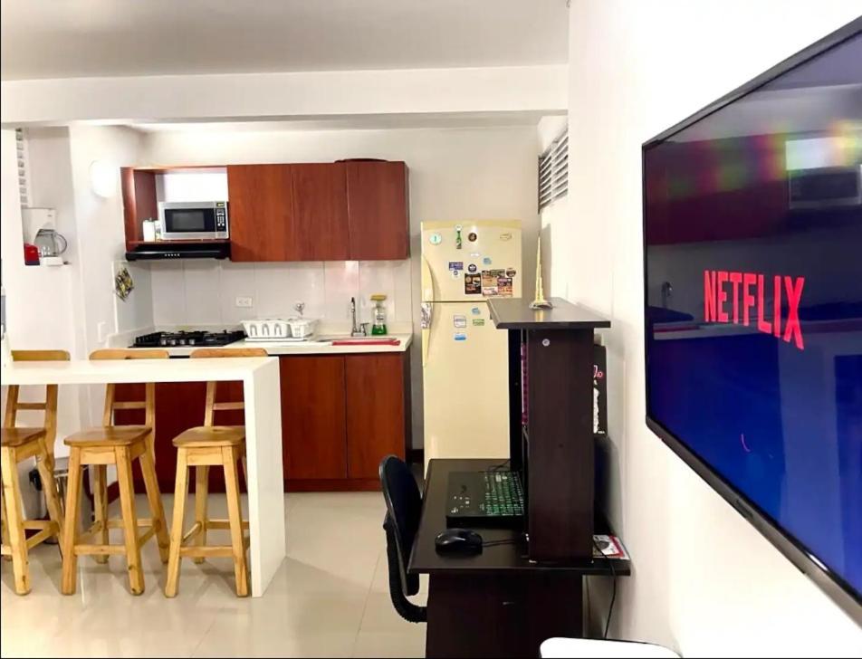 Apartamento Comodo Y Moderno, La Mejor Ubicacion, Cerca Al Metro Tranvia Apartamento *