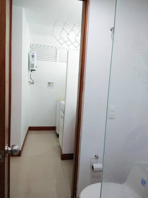 Apartamento Apartamento Comodo Y Moderno, La Mejor Ubicacion, Cerca Al Metro Tranvia Medellín