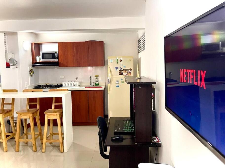 Apartamento Comodo Y Moderno, La Mejor Ubicacion, Cerca Al Metro Tranvia * Medellín