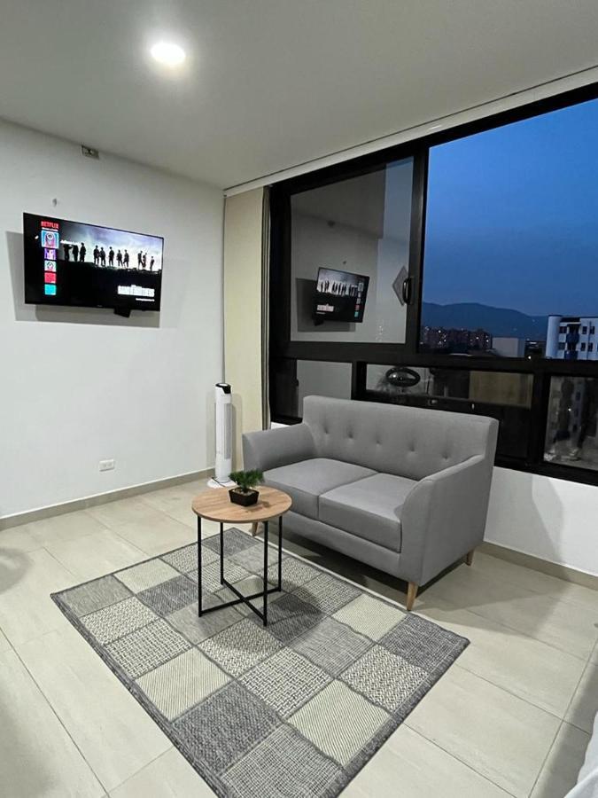 Apartamento Penthouse-loft, Laureles, Vistas A - 801