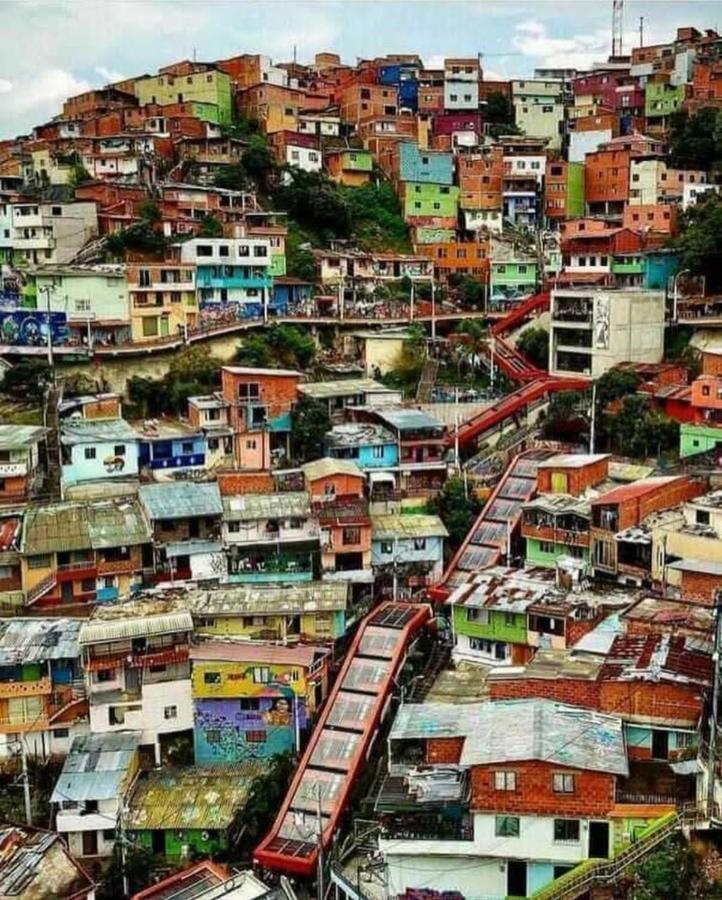 Apartatour-comuna Trece Apartment *