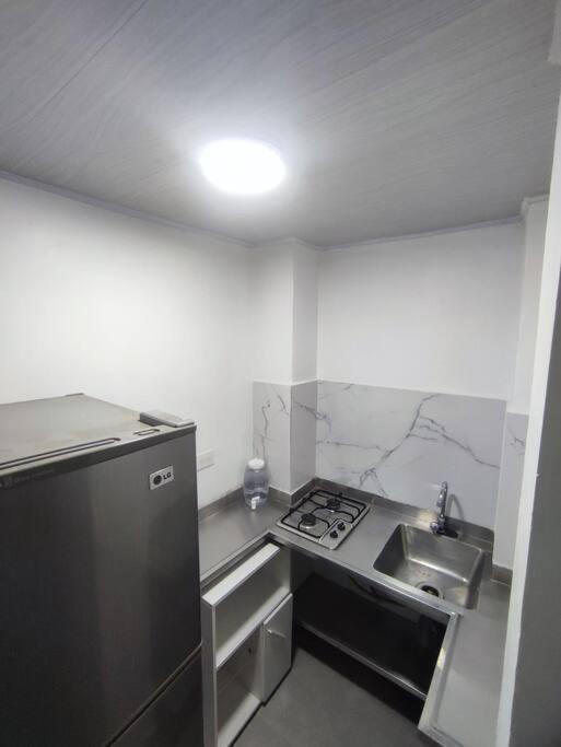Maravilloso Aparta Estudio Laureles Apartamento