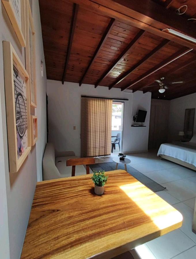 Apartamento Loft A Media Cuadra De La Estacion Floresta Medellín