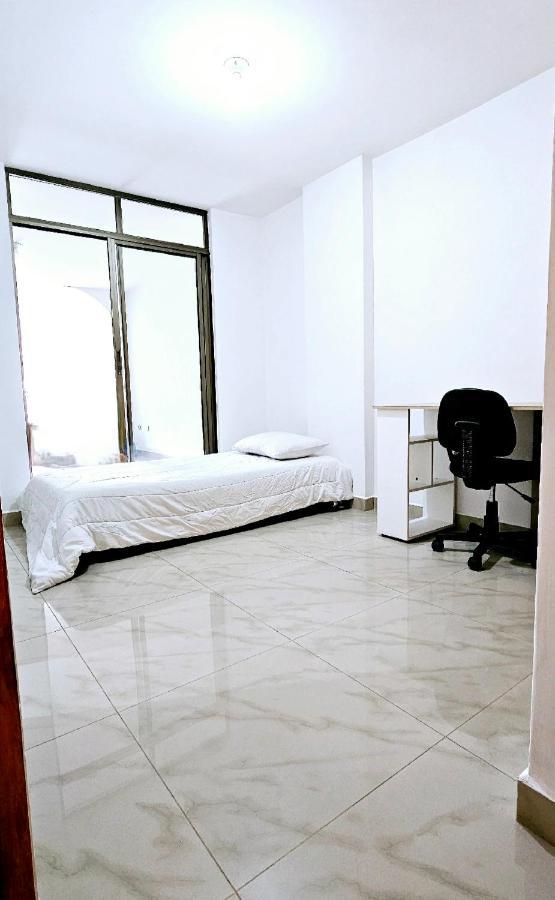 Habitacion Cama Sencilla Bano De Uso Exclusivo Medellín