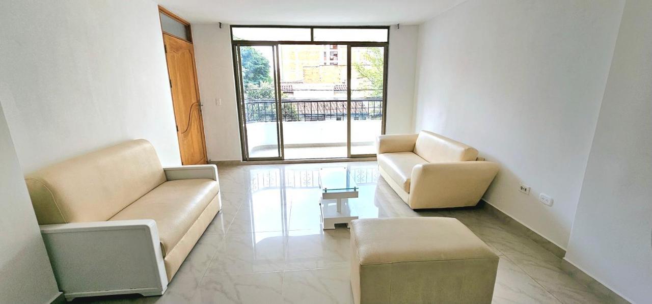 Habitación en casa particular Habitacion Cama Sencilla Bano De Uso Exclusivo Medellín