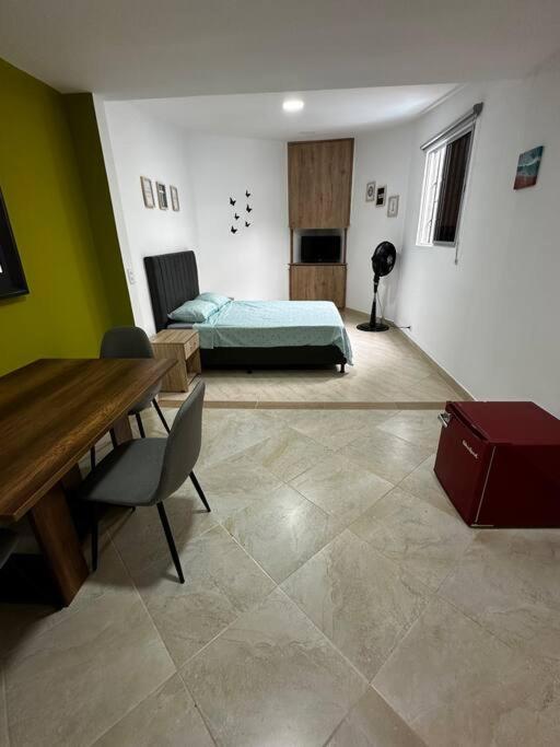 Apartamento Precioso Apartaestudio En Laureles Medellín