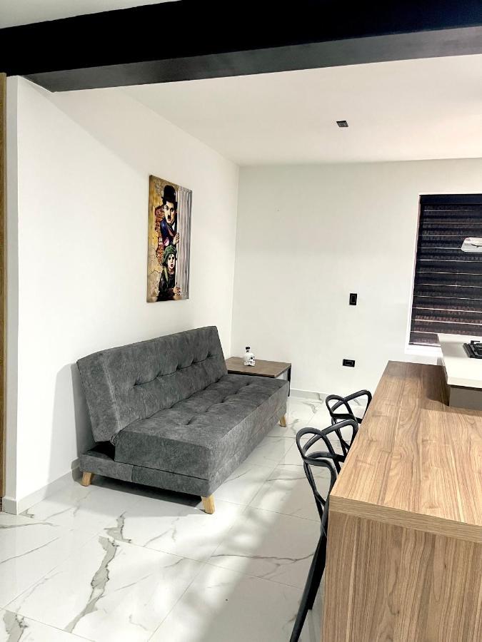 Lujoso Apto En Laureles Capacidad Max 8 Personas Apartamento Medellín
