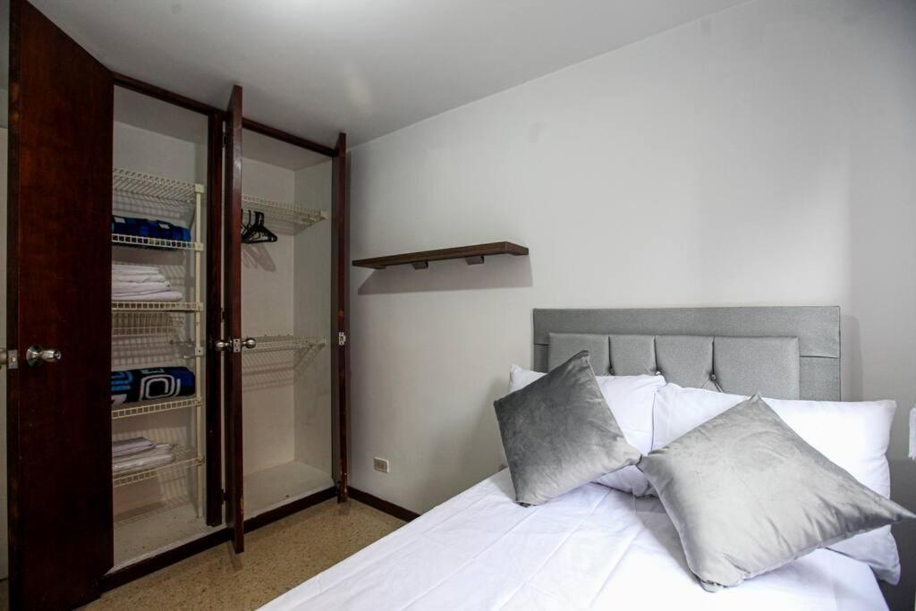 Espacioso Y Comodo Hogar. Apartment
