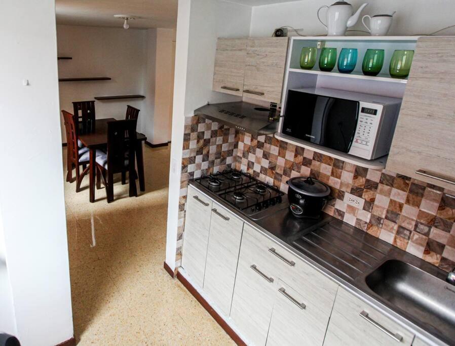 Apartment Espacioso Y Comodo Hogar. *