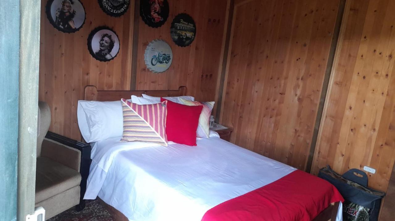 Moon Night Hostel-santa Elena Pantanillo *
