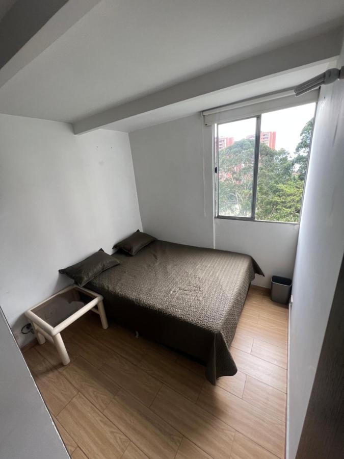 Parque Lleras Poblado Palmas Apartamento Medellín