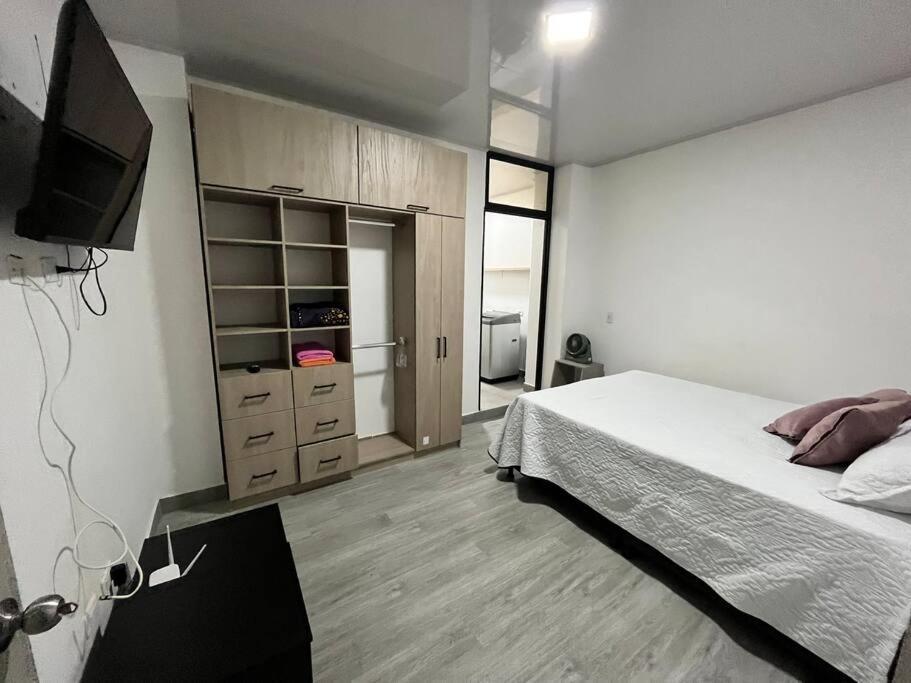 Moderno Y Comodo 201 * Medellín