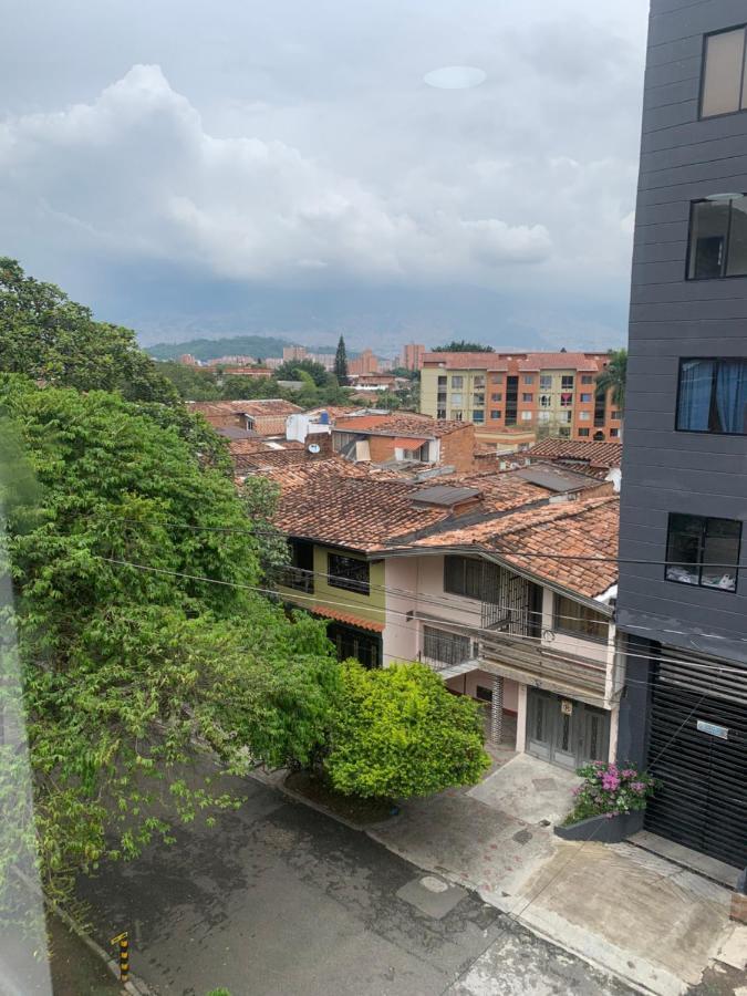 Hermoso Apartamento Cerca Al Metro * Medellín