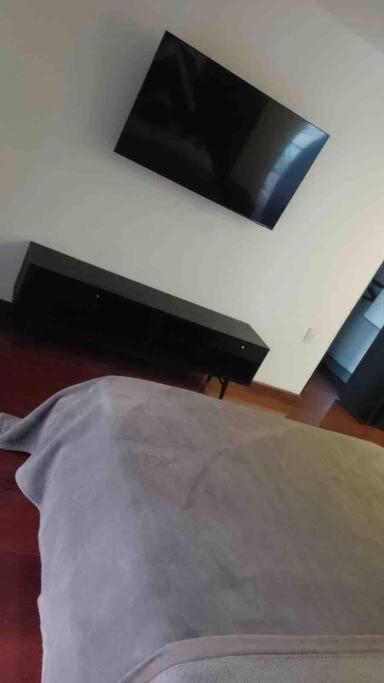 Сasa de vacaciones 4 Bedrooms Mansion In Poblado 10 Minutes To Provenza