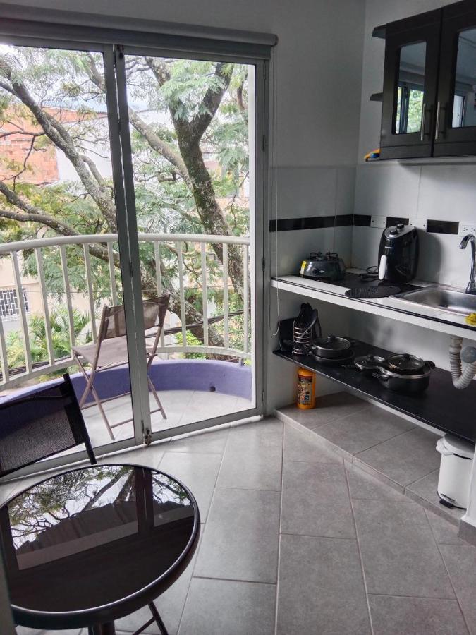 Apartamento Acogedor Apartaestudio En Belen Netflix Wifi Excelente Vista