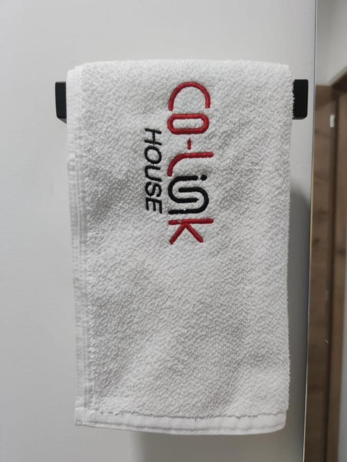 Colinkhouse *