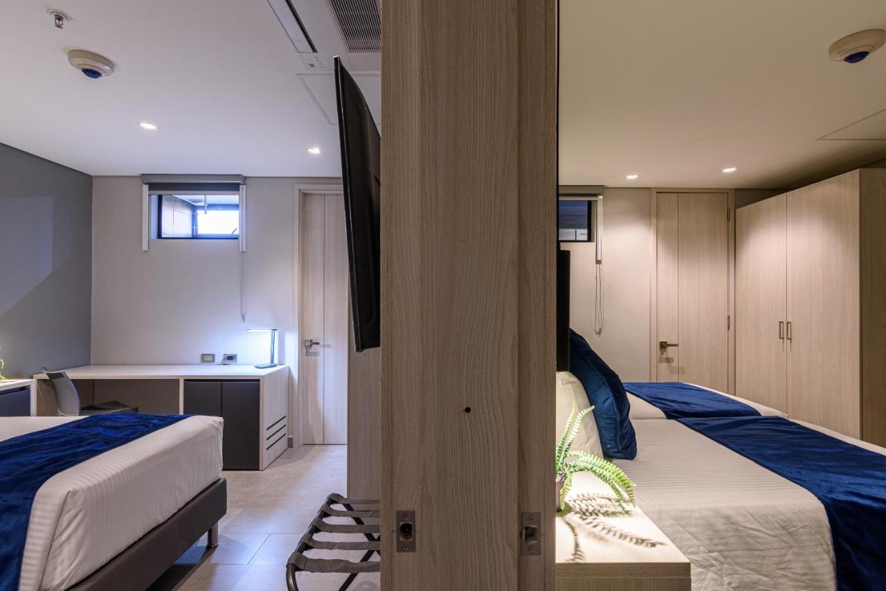 Hotel 4 Sur 4*
