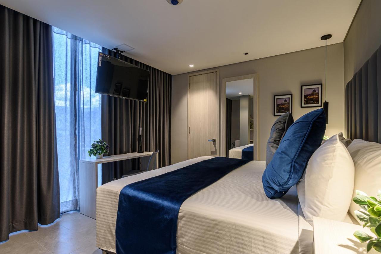 4 Sur 4* Medellín