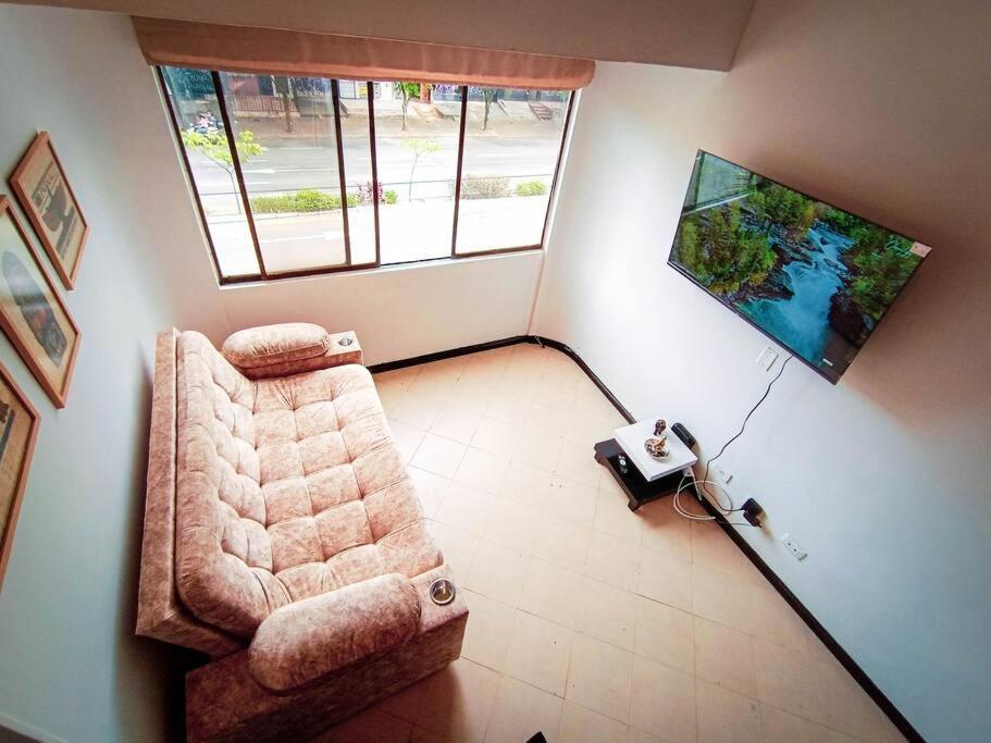 Amplio Duplex Con Terraza Privada. *