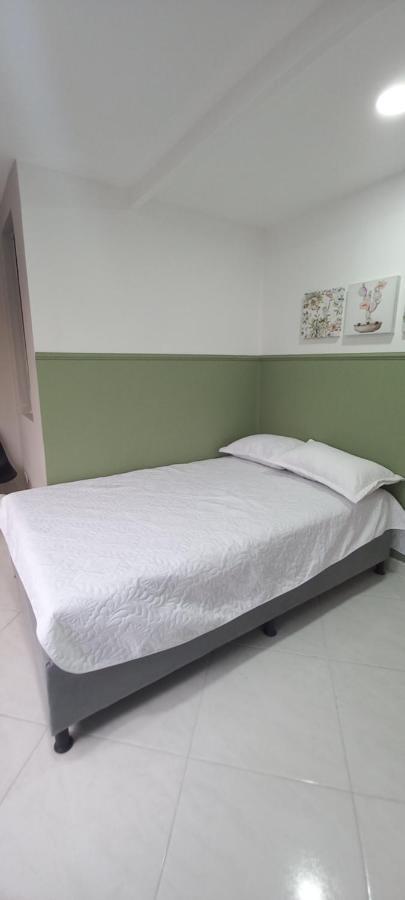 Sereno Hostal *