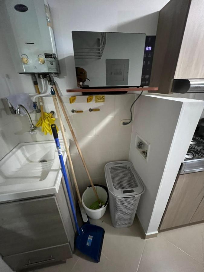 Comodo Con Vista Al Ciudad Cerca Al Poblado Apartamento Medellín
