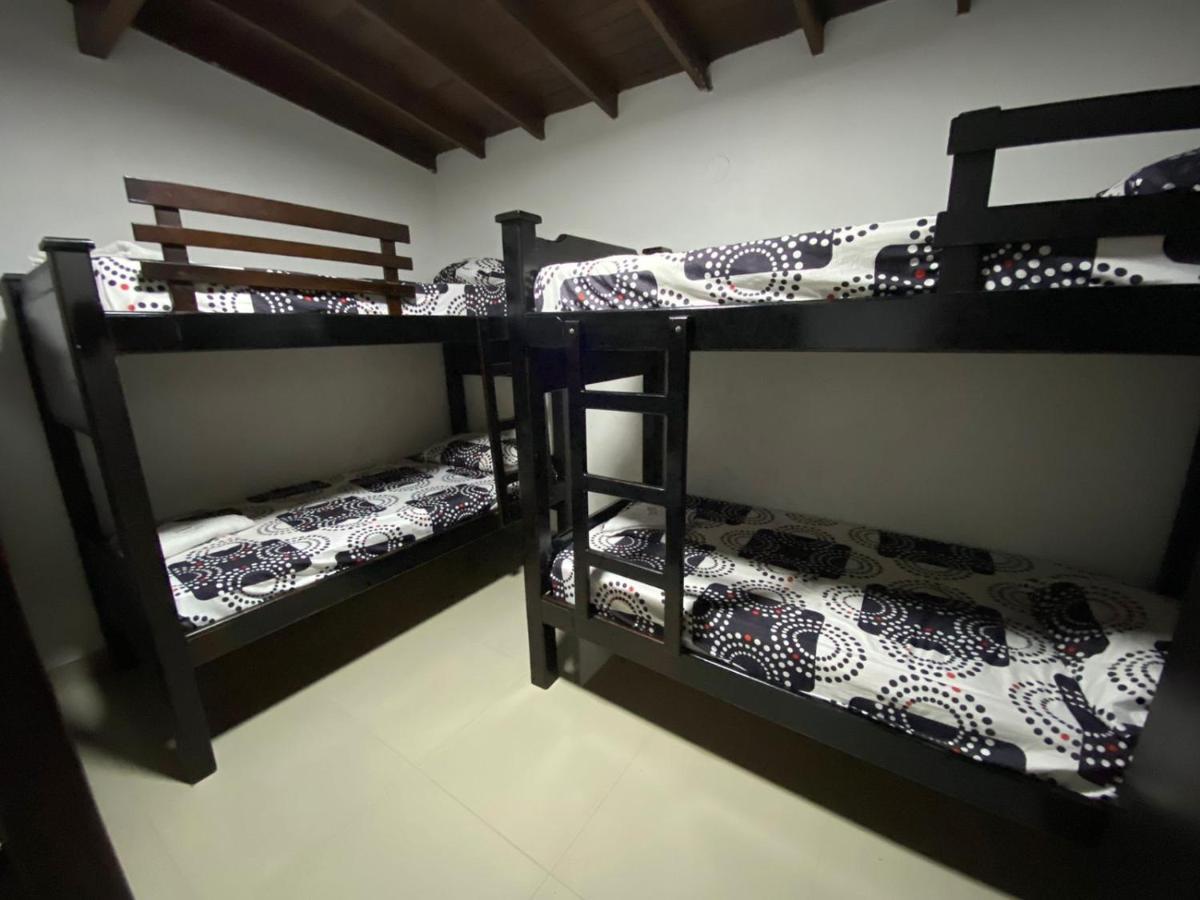 Amplio Renovado 150m2 Familias, Grupos O Delegaciones Deportivas - Estadio Atanasio Girardot