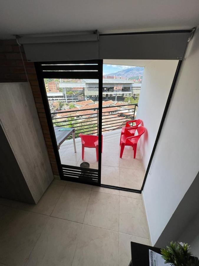 Tokio * Medellín