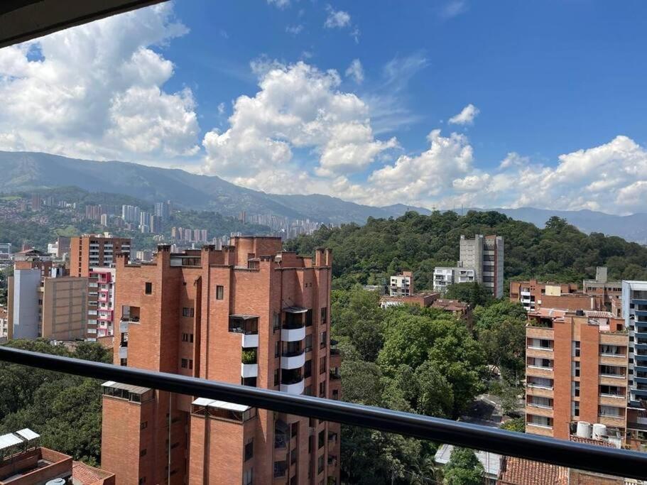 Luxury, 3 Bdr, Pv Balconie, Design, Laureles Apartamento Medellín