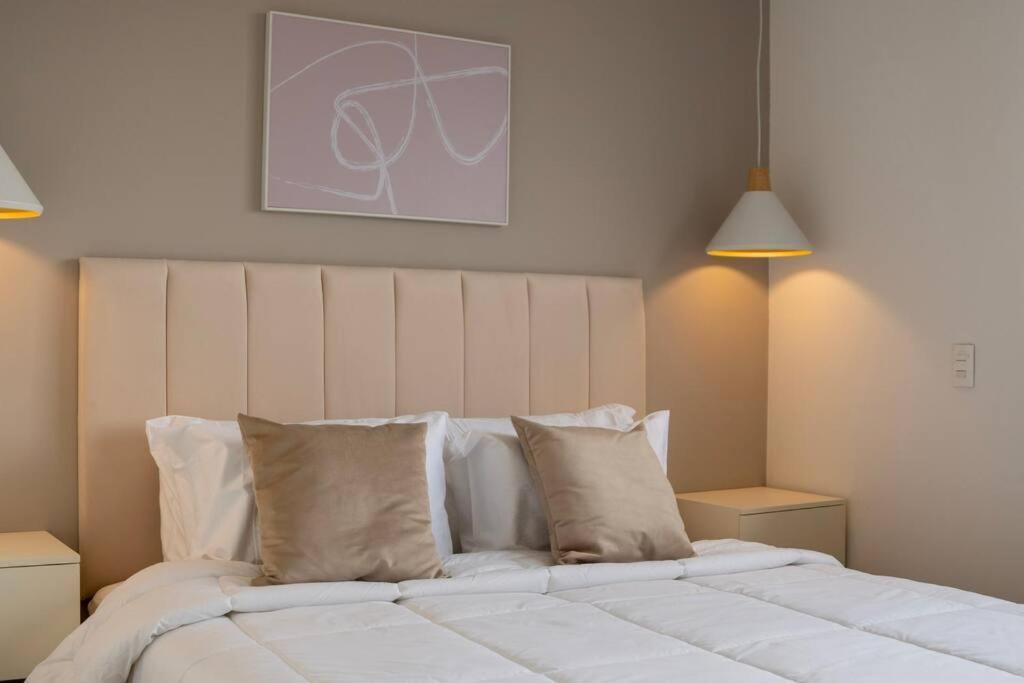 Apartamento Luxury, 3 Bdr, Pv Balconie, Design, Laureles *