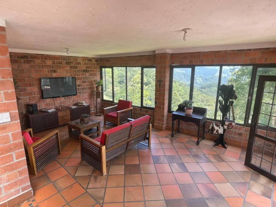 Mananitas No Reservar Medellín