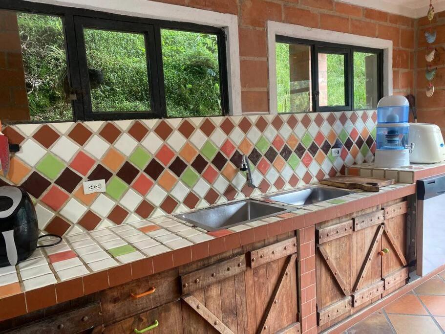 Mananitas No Reservar * Medellín