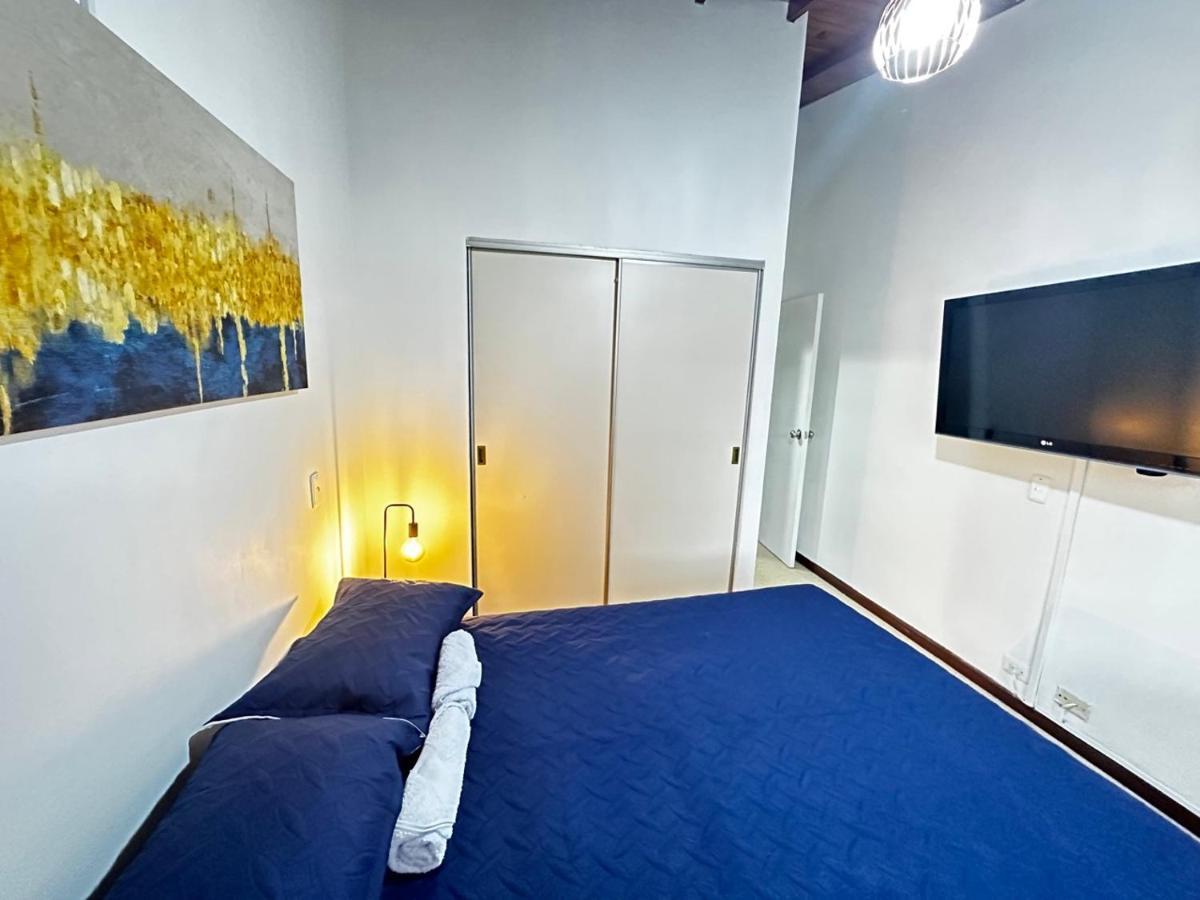 Сasa de vacaciones Casa Poblado- Manila. Parqueadero Gratuito!