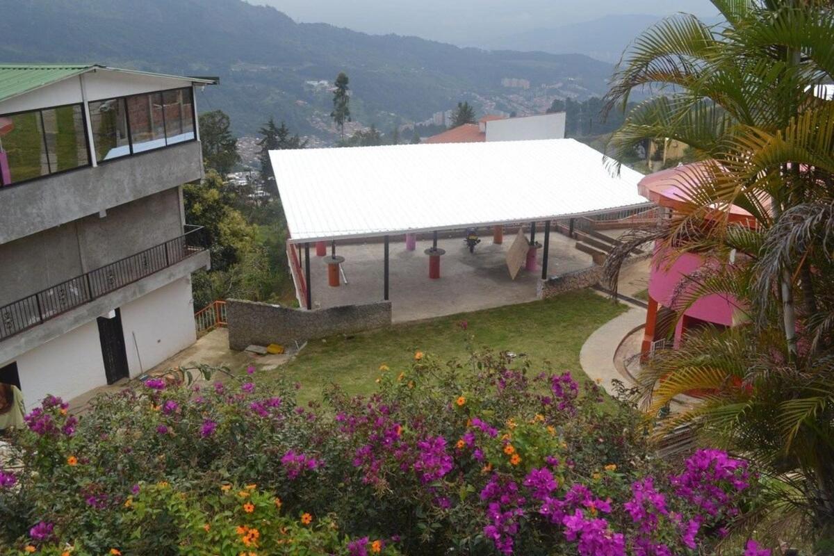 Apartamento Encantadora - Santa Elena Medellín