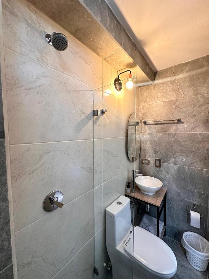 Apartamento Comodas Y Modernas Con Bano Privado 2 Y 3 Personas En La 70 Laureles Estadio *