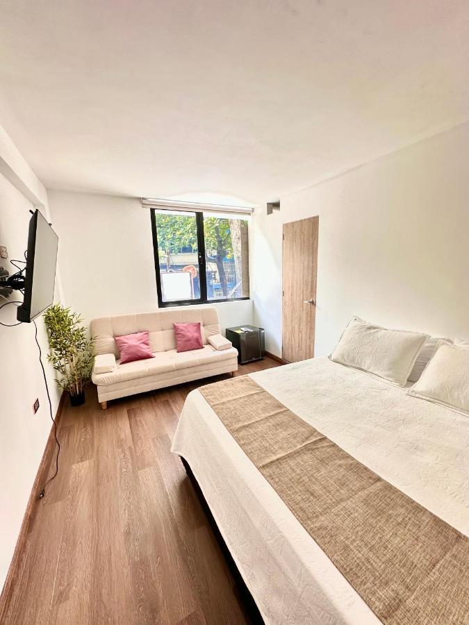 Comodas Y Modernas Con Bano Privado 2 Y 3 Personas En La 70 Laureles Estadio Apartamento
