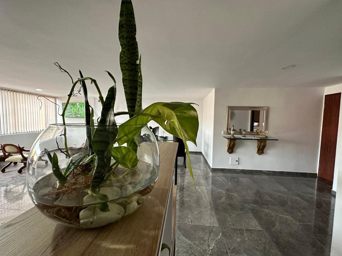 Apartamento Impresionante De 150 Metros Hasta Para 10 Personas Con Seguridad Privada 24hr Laureles - Estadio * Medellín