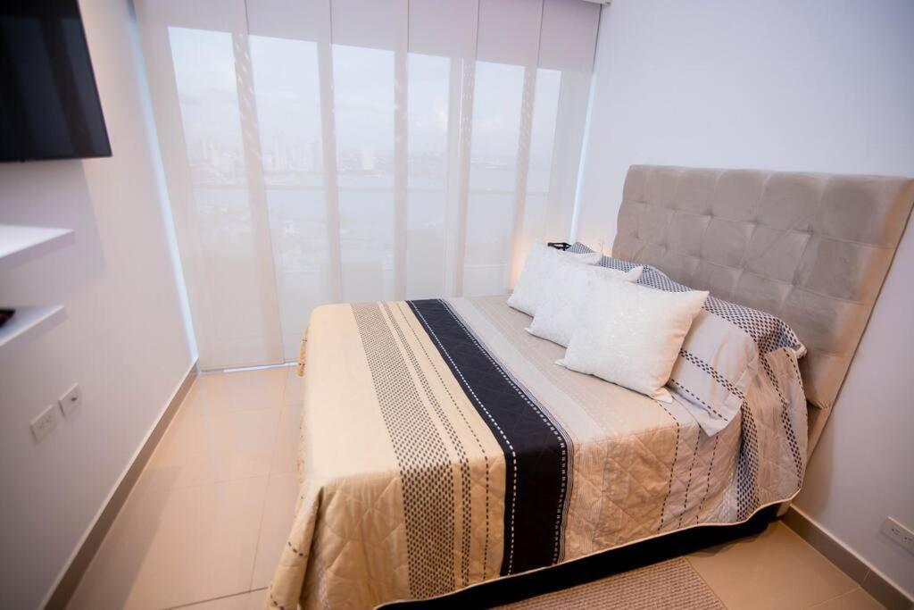 Beachfront Luxury In Bocagrande Apartamento *
