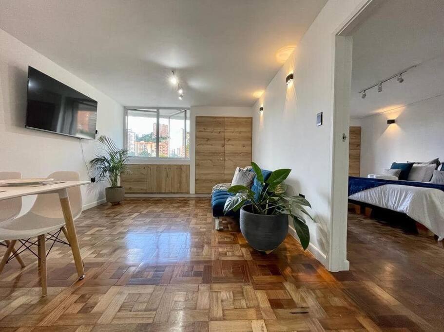 Apartamento Modern Apartment-1 Block From El Poblado Park *