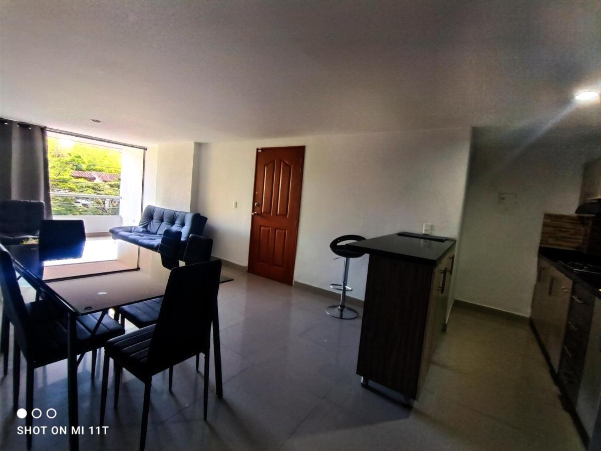 Apartamento Amplio En Apartamento